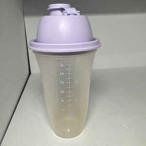 Tupperware Quick Shake Vtg Mixer Shaker Egg Blender Gravy Maker 16oz 2C Lavender